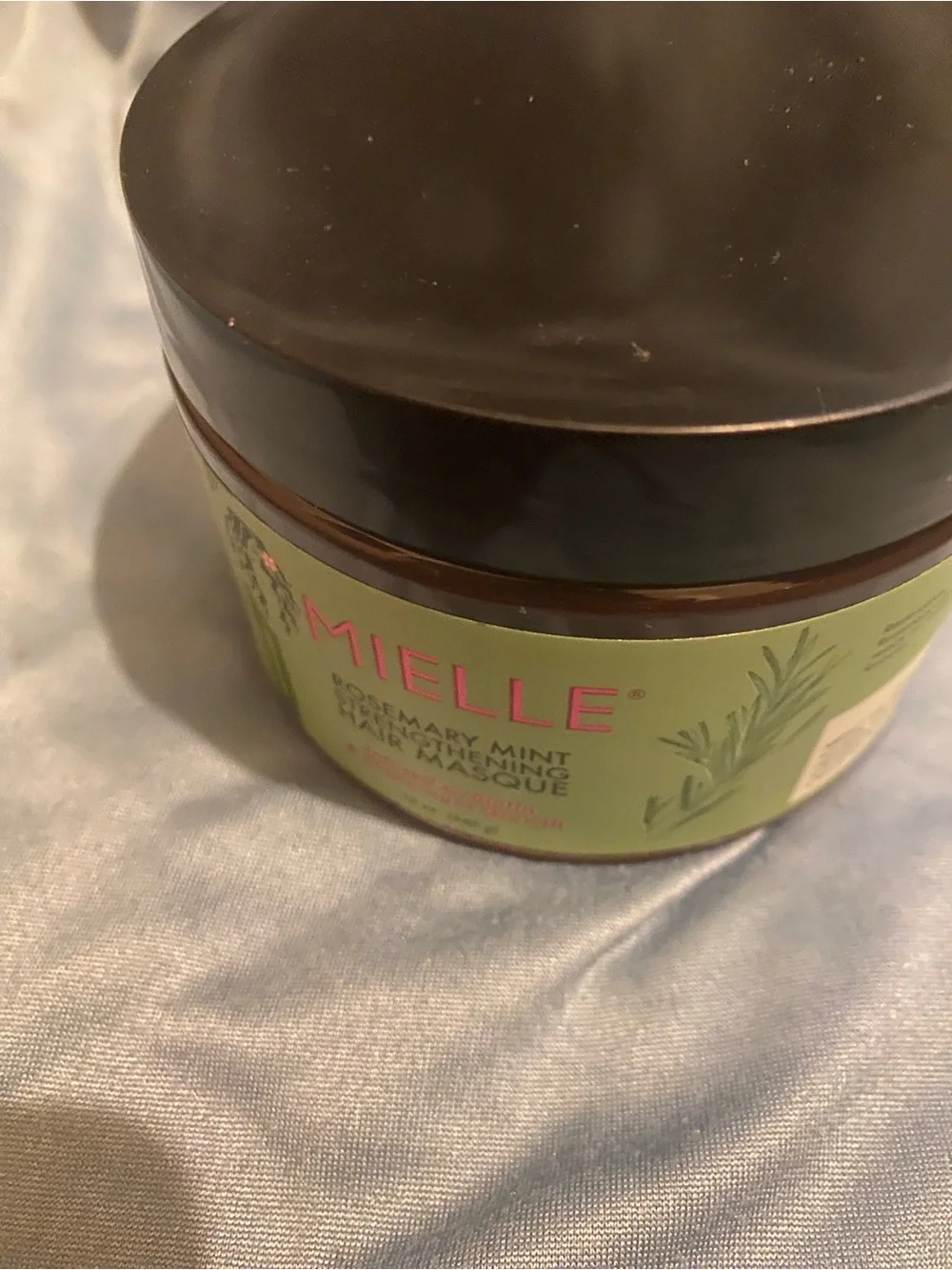 Mielle Rosemary Mint Strengthening Hair Masque — Green